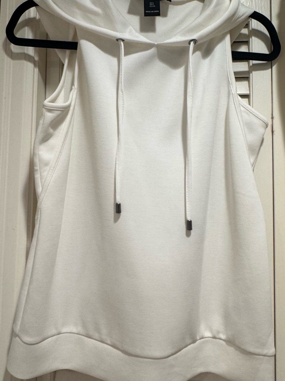 Rachel Zoe—S, Cream Sleeveless Hoodie & Jogger Set, Elastic Waist, Luxe Feel - Picture 4 of 14